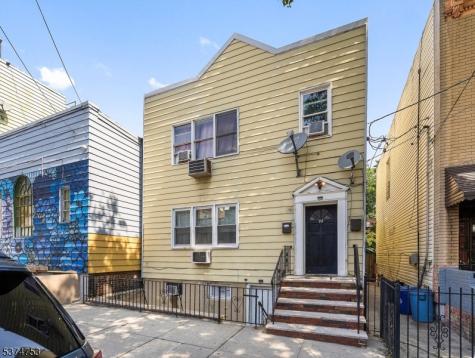 92 Hutton Street Jersey City NJ 07307
