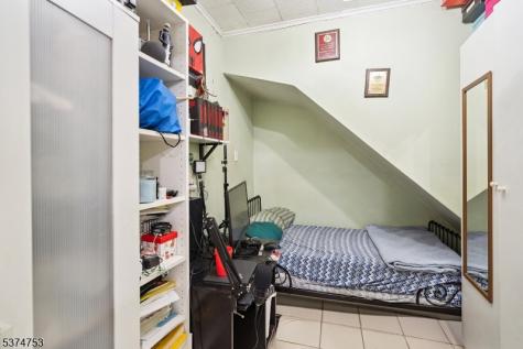 92 Hutton Street Jersey City NJ 07307