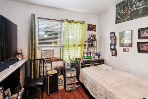 92 Hutton Street Jersey City NJ 07307