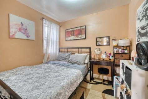 233 Avenue B Bayonne NJ 07002