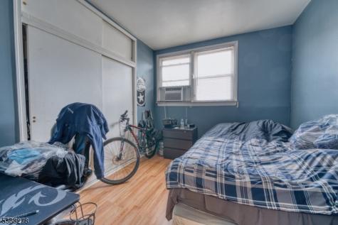 233 Avenue B Bayonne NJ 07002