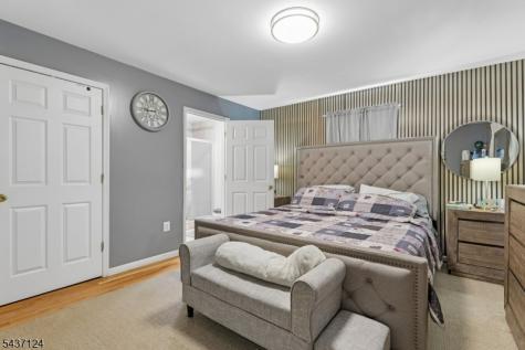 1411 Mopsick Avenue Linden NJ 07036