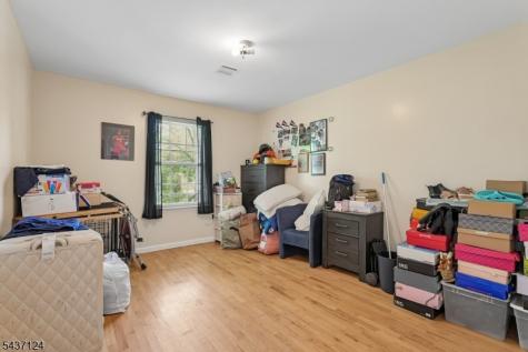 1411 Mopsick Avenue Linden NJ 07036
