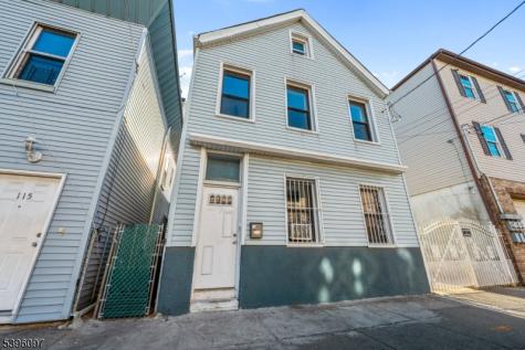 113 2ND Street Elizabeth NJ 07206