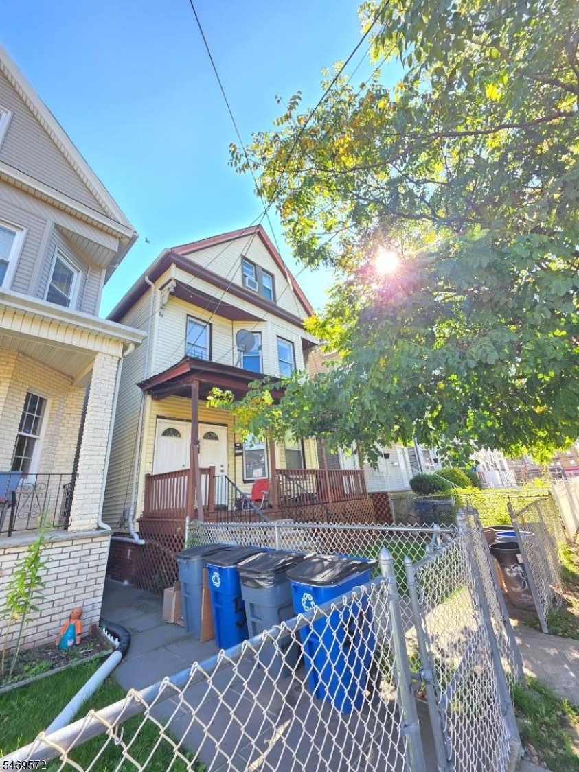 579 Monroe Avenue Elizabeth NJ 07201