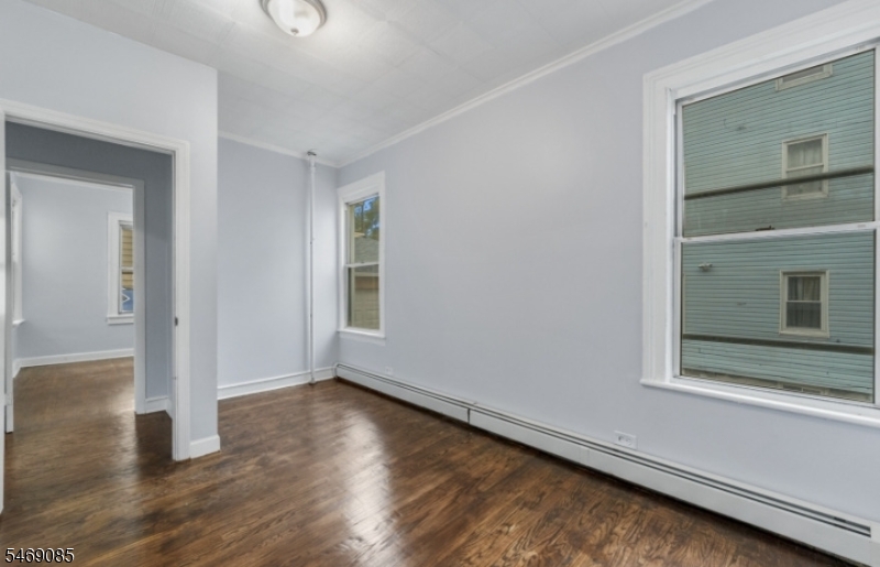 160 5TH Avenue Paterson NJ 07524