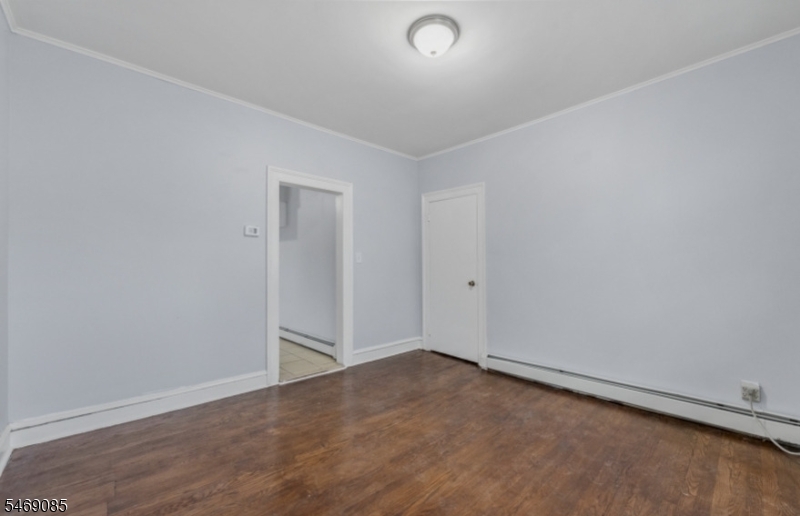 160 5TH Avenue Paterson NJ 07524