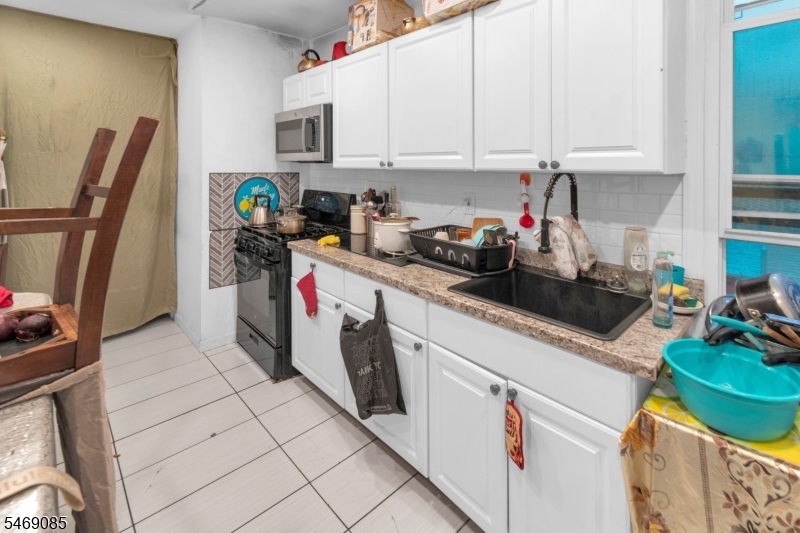 160 5TH Avenue Paterson NJ 07524