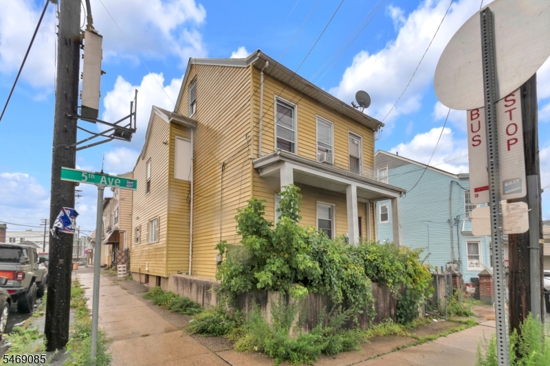 160 5TH Avenue Paterson NJ 07524