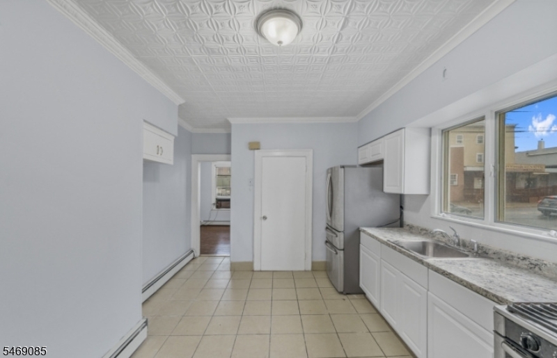 160 5TH Avenue Paterson NJ 07524