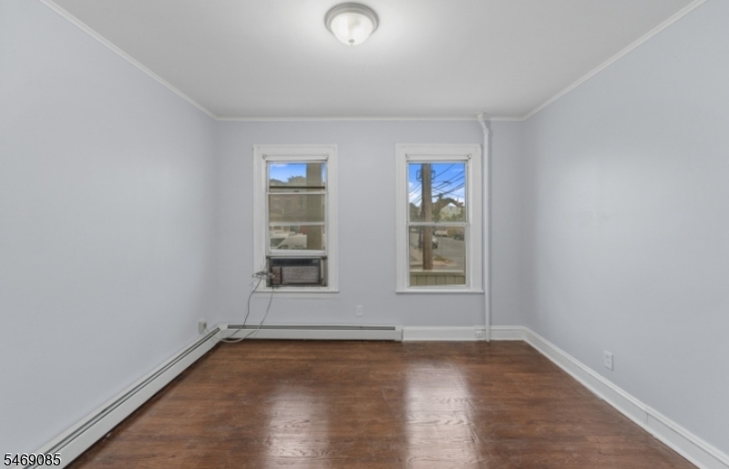 160 5TH Avenue Paterson NJ 07524