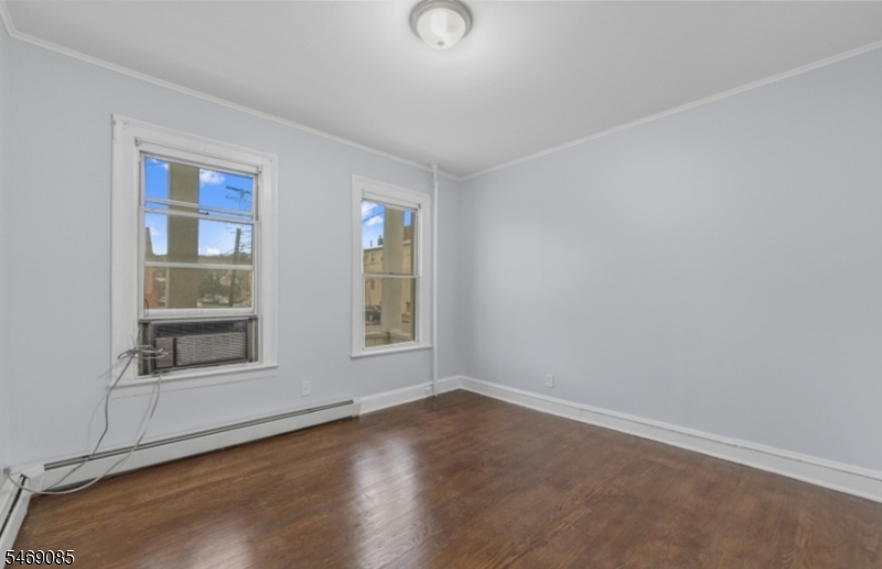 160 5TH Avenue Paterson NJ 07524
