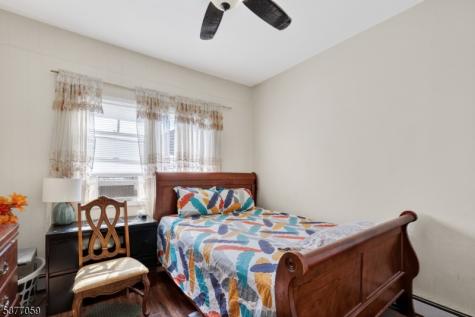 98 W 49th Street Bayonne NJ 07002
