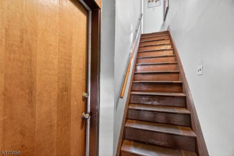 98 W 49th Street Bayonne NJ 07002