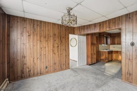 98 W 49th Street Bayonne NJ 07002