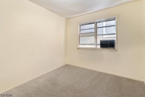 98 W 49th Street Bayonne NJ 07002