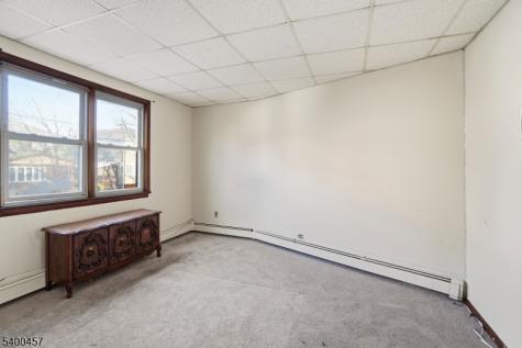 98 W 49th Street Bayonne NJ 07002