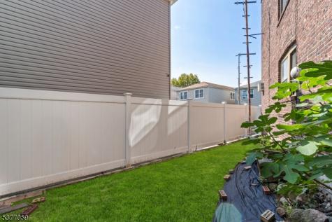 98 W 49th Street Bayonne NJ 07002