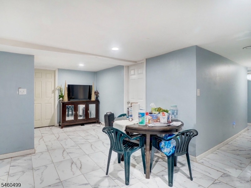 338 Nesbit Terrace Irvington NJ 07111