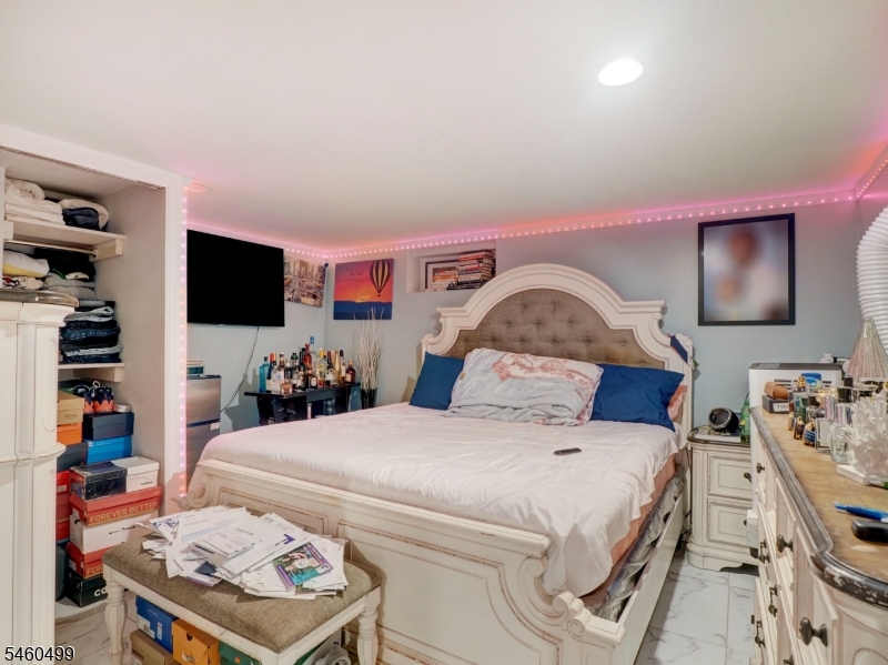 338 Nesbit Terrace Irvington NJ 07111