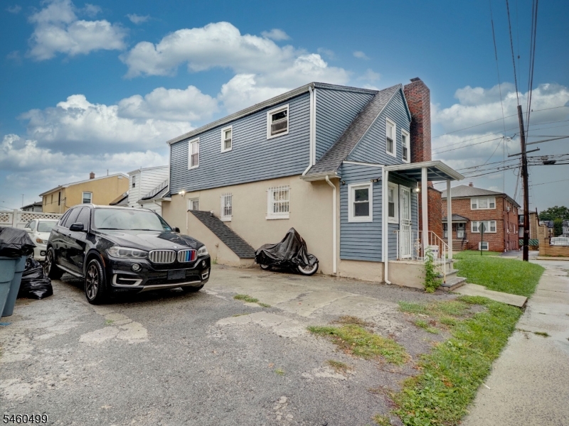 338 Nesbit Terrace Irvington NJ 07111