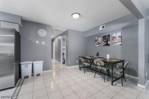 34 Erie Street Elizabeth NJ 07206