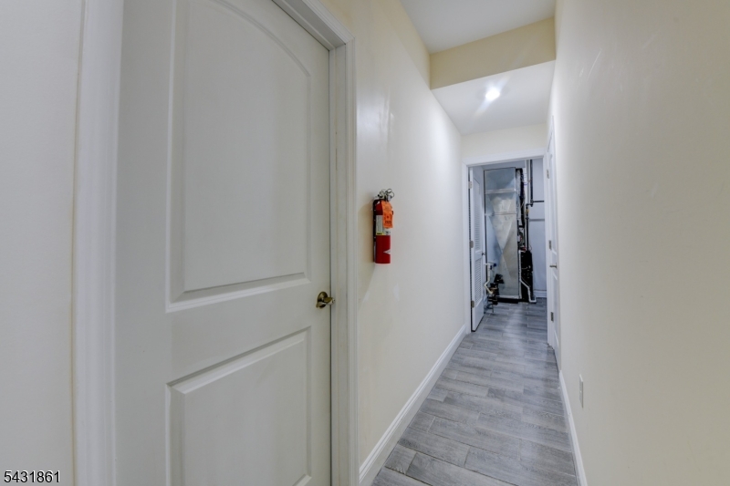 657 Jefferson Avenue Elizabeth NJ 07201