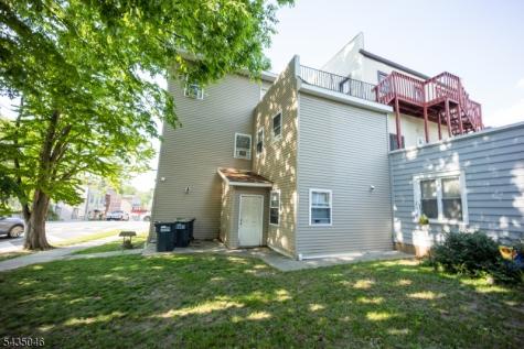302 Front Street Belvidere NJ 07823