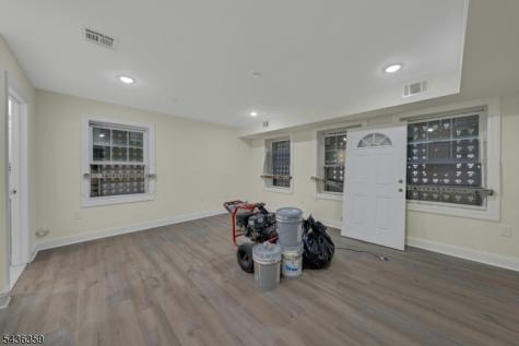 58 Vermont Avenue Newark NJ 07106
