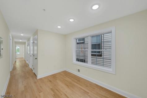 58 Vermont Avenue Newark NJ 07106