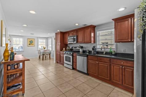 190 Stevens Avenue Cedar Grove NJ 07009