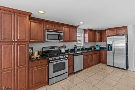 190 Stevens Avenue Cedar Grove NJ 07009