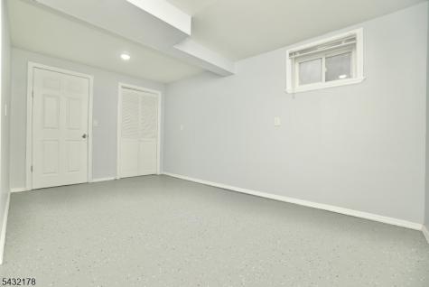 58 Sidney Street Lodi NJ 07644