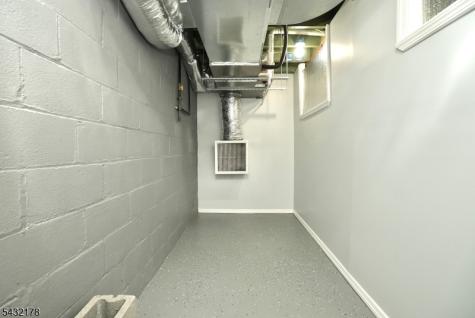 58 Sidney Street Lodi NJ 07644