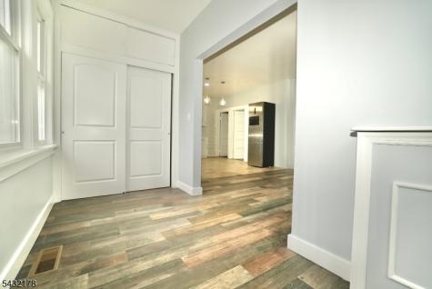 58 Sidney Street Lodi NJ 07644