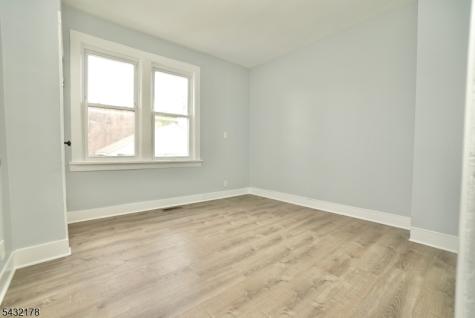 58 Sidney Street Lodi NJ 07644