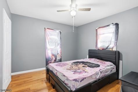 829 Allen Street Elizabeth NJ 07202
