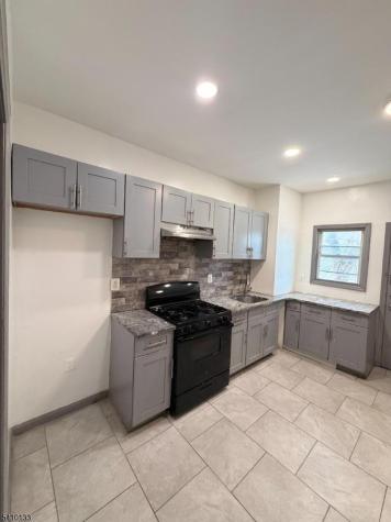133 Mallory Avenue Jersey City NJ 07304