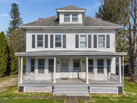 18 Center Street Clinton NJ 08801