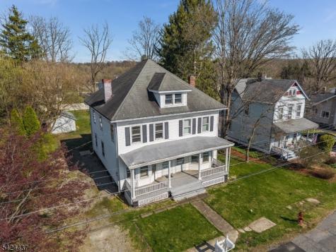 18 Center Street Clinton NJ 08801