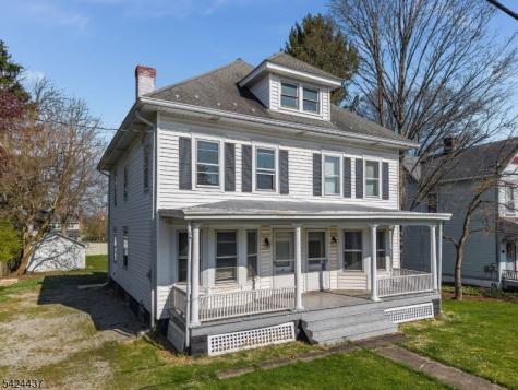 18 Center Street Clinton NJ 08801