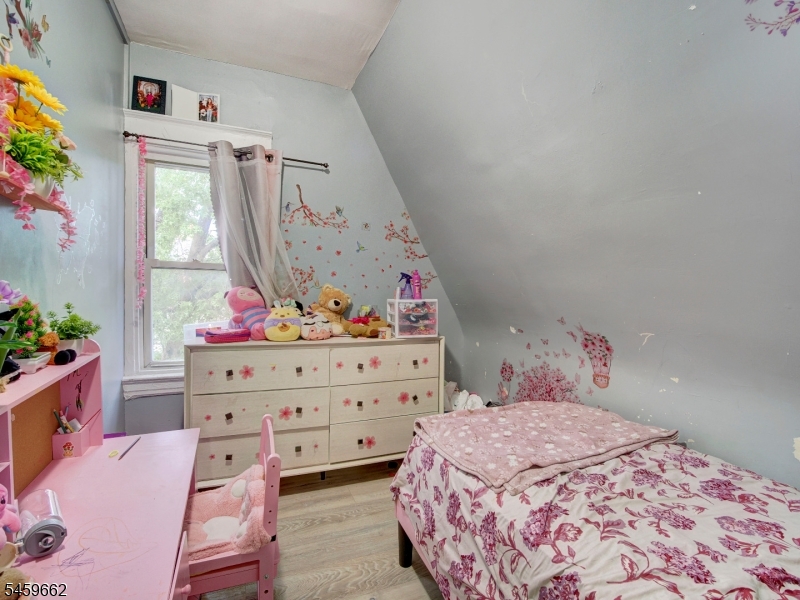 18 Shanley Avenue Newark NJ 07108
