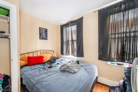 223 Martin Luther King Jr Drive Jersey City NJ 07305