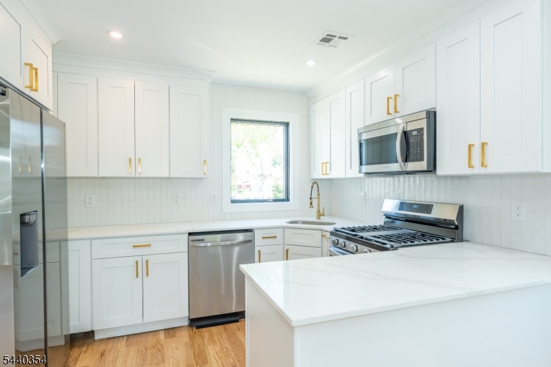 363 Park Street Hackensack NJ 07601