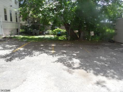 612 Lyons Avenue Irvington NJ 07111