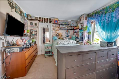 541 Page Avenue Lyndhurst NJ 07071