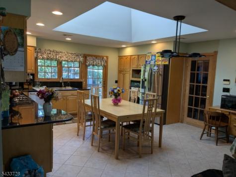 49 Kipp Avenue Elmwood Park NJ 07407