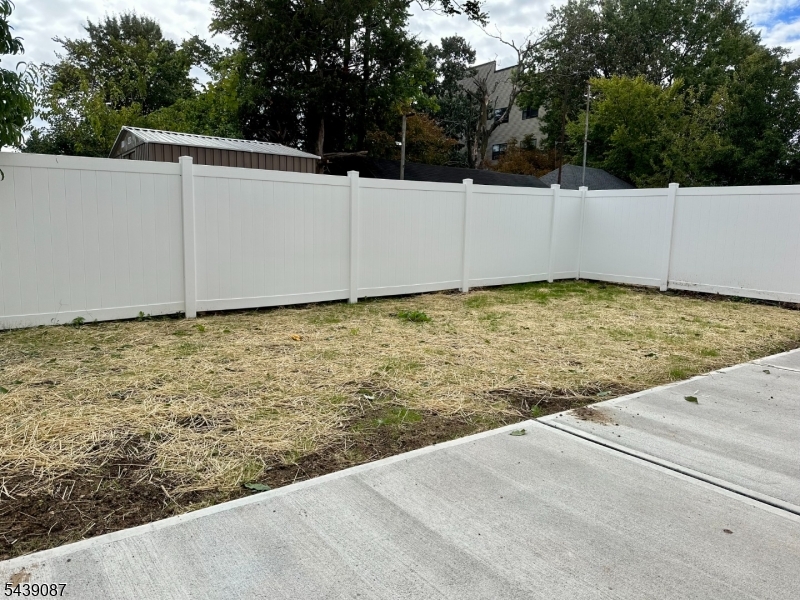 670 Summer Street Elizabeth NJ 07202
