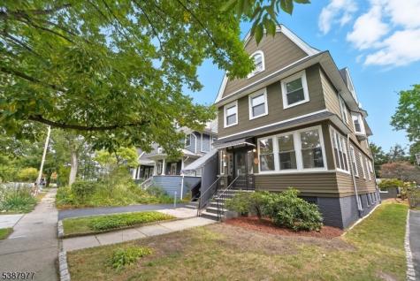 9 Vincent Place Montclair NJ 07042