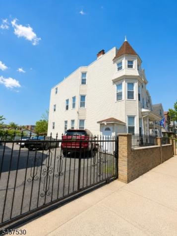 272 Parker Street Newark NJ 07104